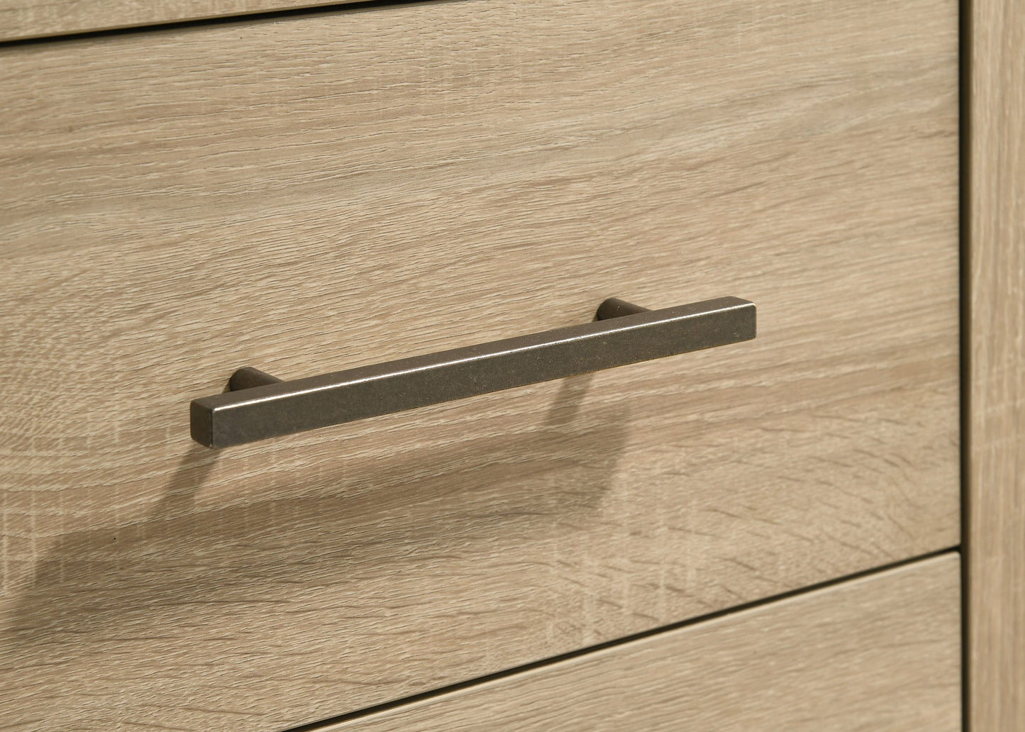 Arielle 4-drawer Bedroom Chest of Drawers Light Oak